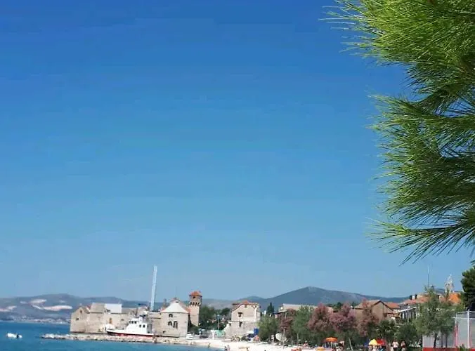 Palada * Kaštela