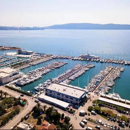 Apartment Palada Kastela