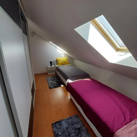 Apartment Palada